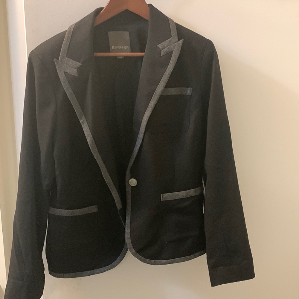 Spanner Lined Grey Trimmed Blazer